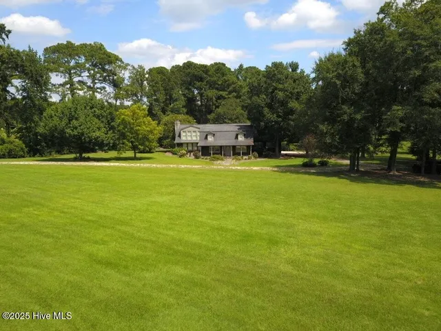 $499,000 | 4040 Highway 903, Albertson, NC 28508