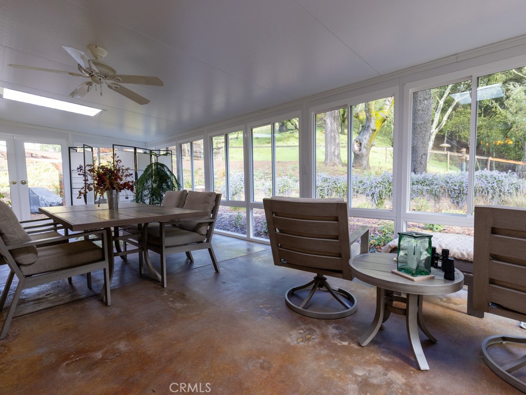 13700 Santa Lucia Road Atascadero, CA 93422 - Photo 23 of 47 Sunroom