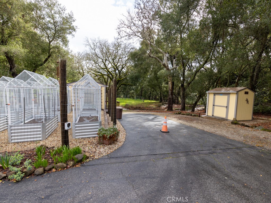 13700 Santa Lucia Road Atascadero, CA 93422 - Photo 31 of 47