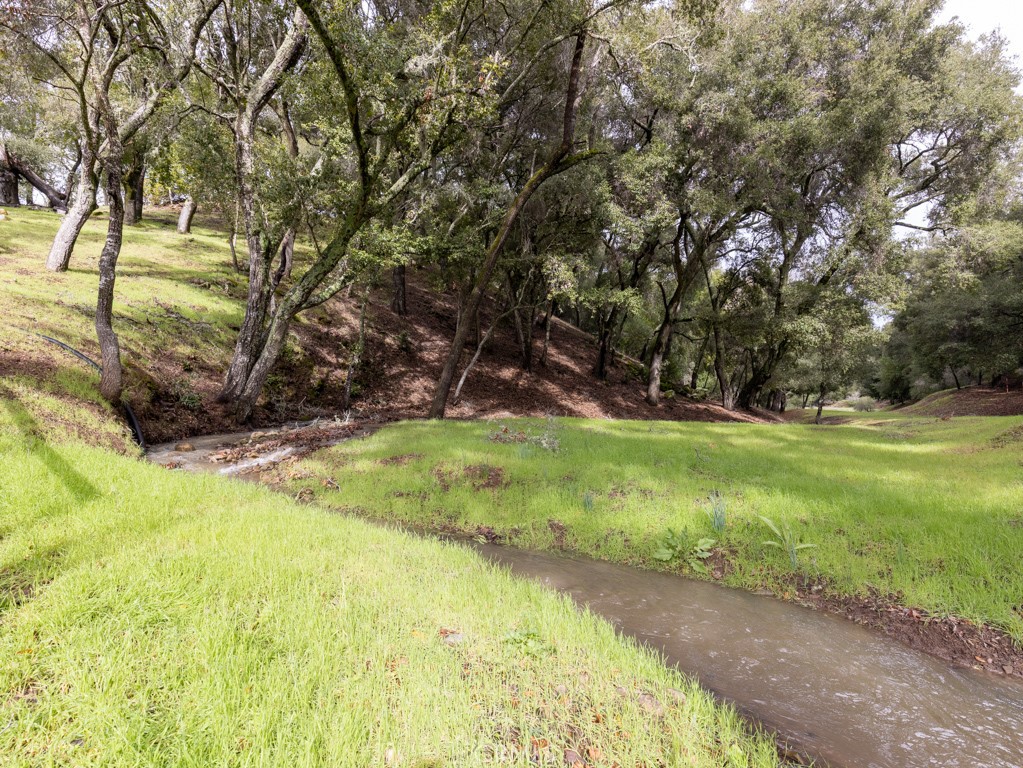 13700 Santa Lucia Road Atascadero, CA 93422 - Photo 37 of 47