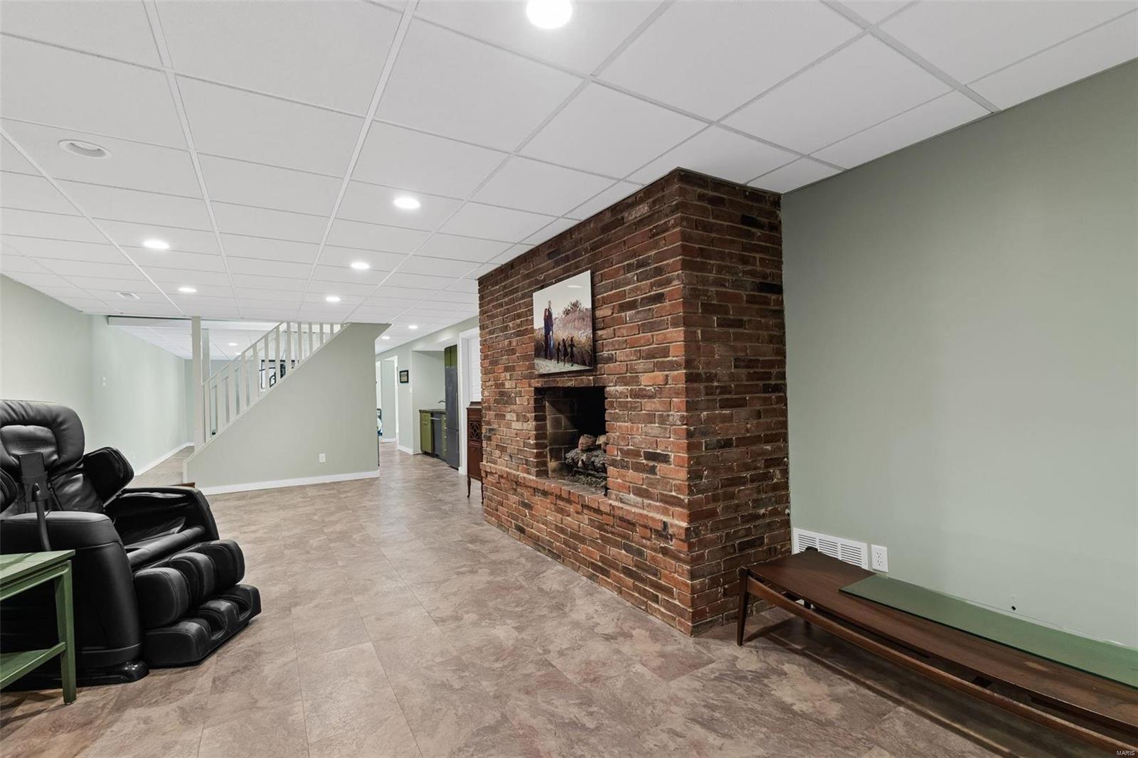 423 North Mason Road St. Louis, MO 63141 - Photo 32 of 42 Gallery Image 32