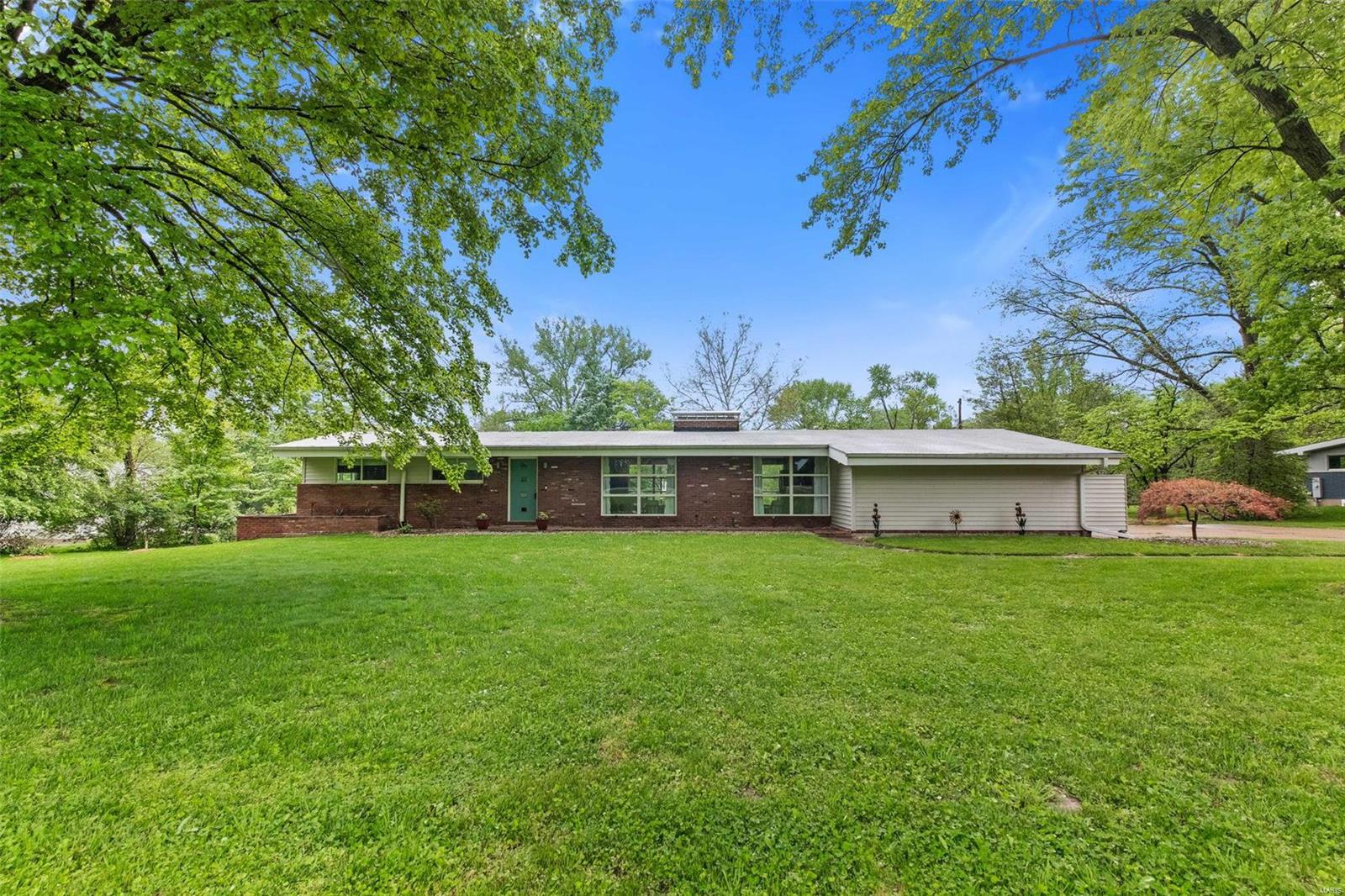 423 North Mason Road St. Louis, MO 63141 - Photo 41 of 42 Gallery Image 41