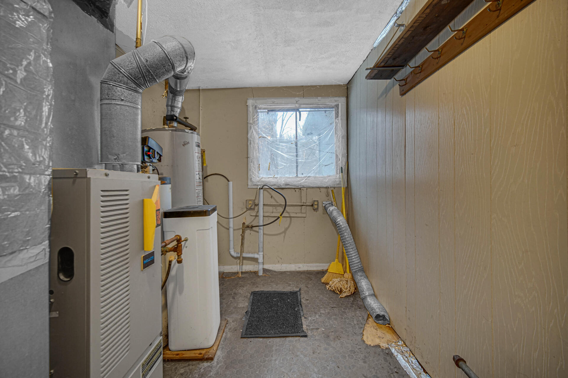 8901 Stateline Road Dyer, IN 46311 - Photo 11 of 22 1920x1280