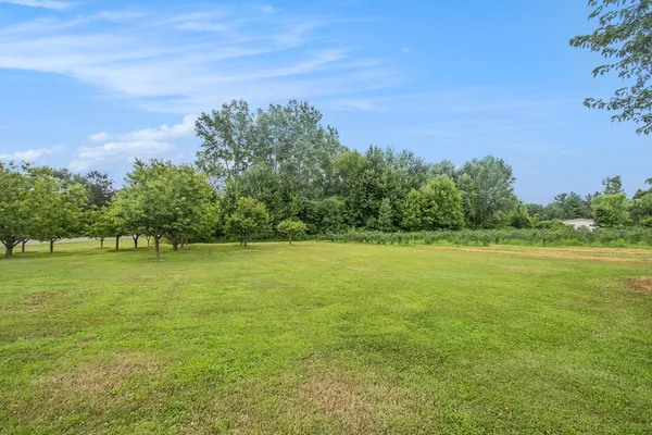 $219,900 | 62099 M-43, Bangor, MI 49013