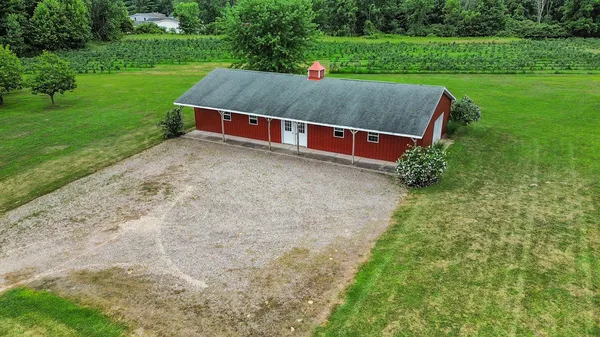 $219,900 | 62099 M-43, Bangor, MI 49013