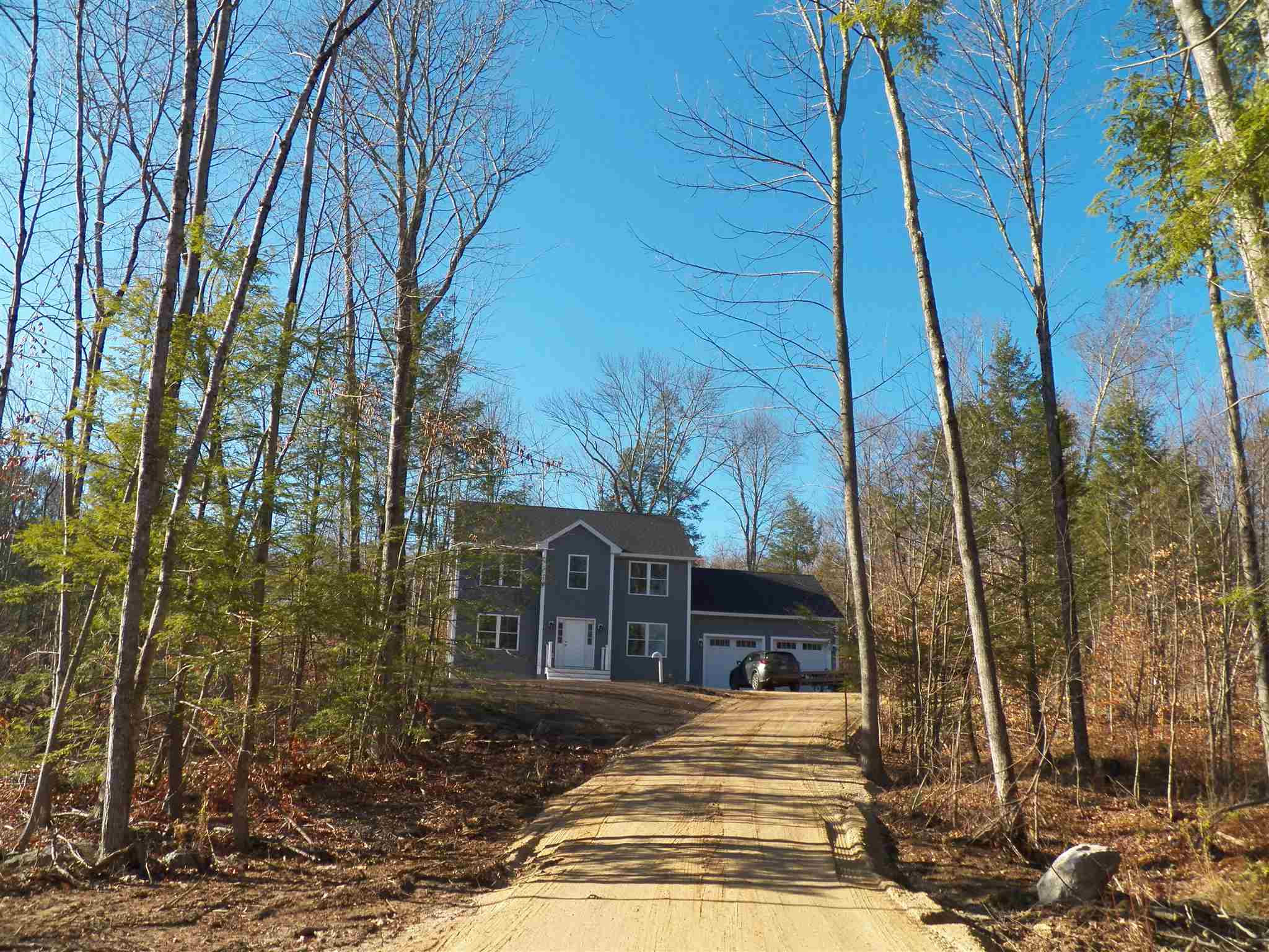 27 Range Road Deerfield, NH 03037 - Photo 1 of 1