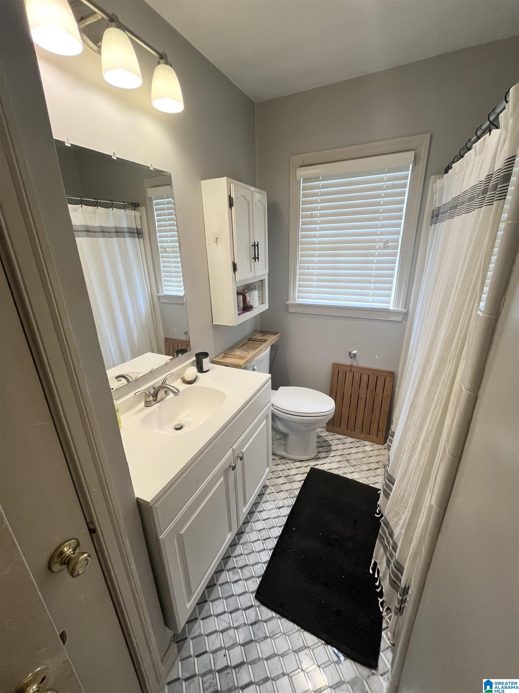244 Raleigh Avenue Birmingham, AL 35209 - Photo 11 of 15