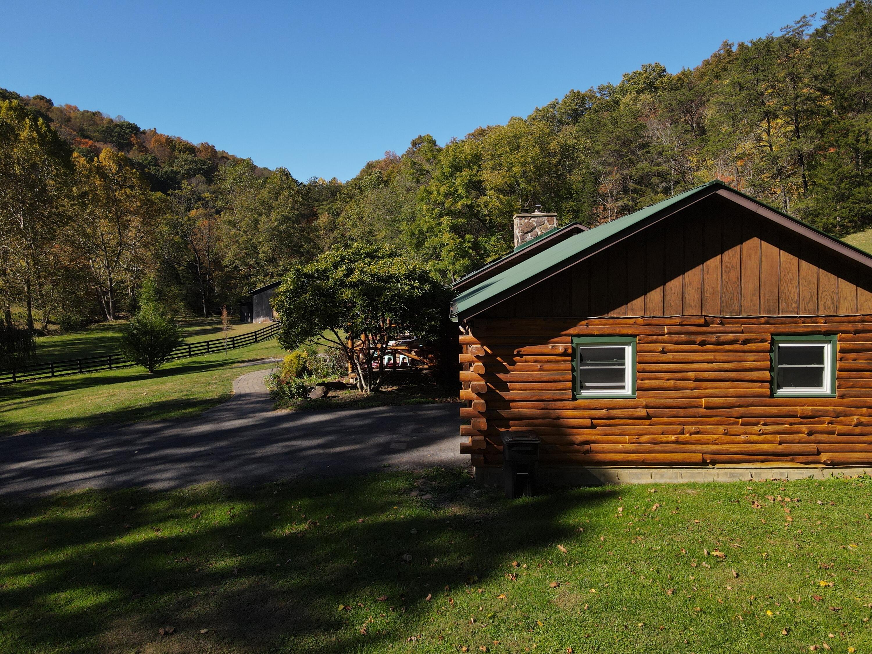 534 Big Branch Road Alderson, WV 24910 - Photo 10 of 112 Gallery Image 10