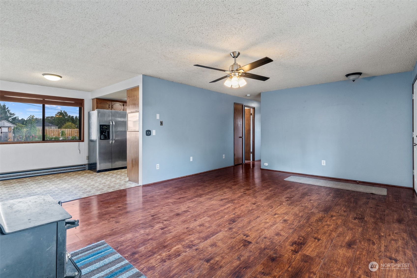 3506 D Russell Road Centralia, WA 98531 - Photo 7 of 33 Gallery Image 7