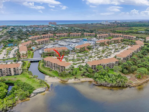 $520,000 | 1801 Marina Isle Way, Unit 502, Jupiter, FL 33477