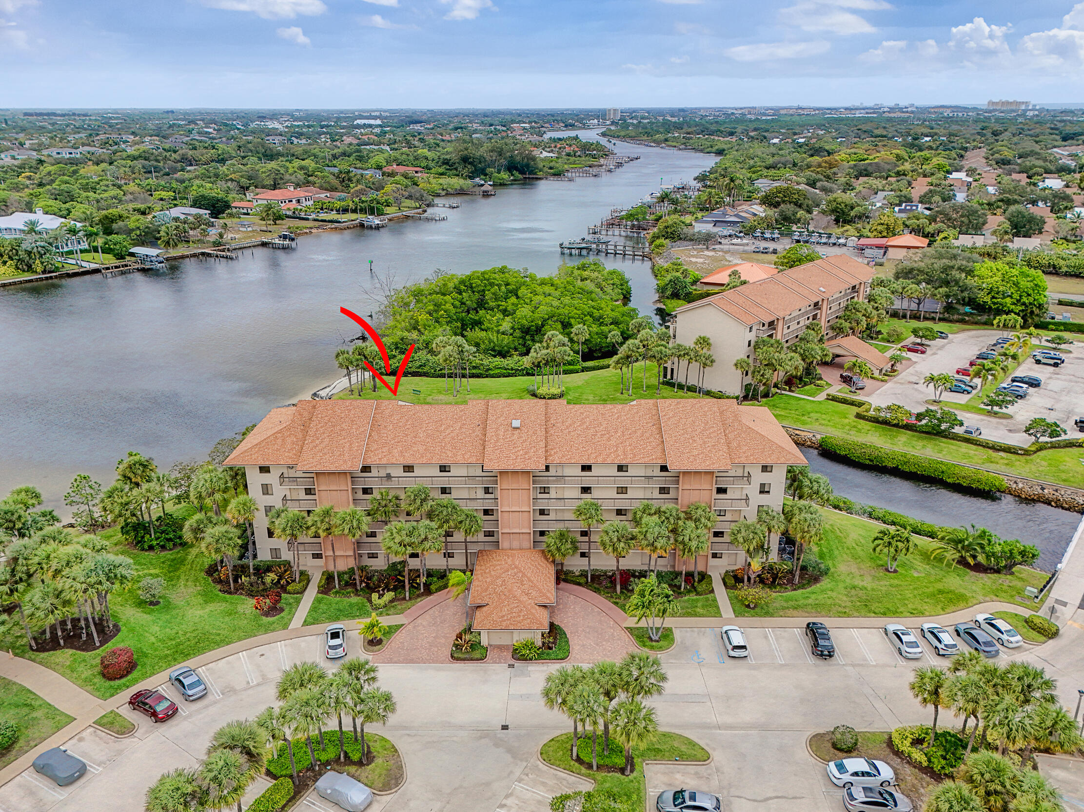 1801 Marina Isle Way, Unit 502 Jupiter, FL 33477 - Photo 25 of 37 Aerial