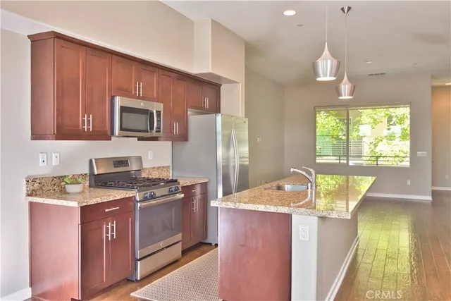 $610,900 | 629 Sawyer Place, Upland, CA 91786