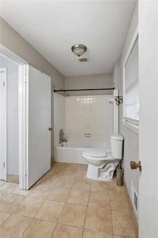 4411 Langdon Drive Decatur, GA 30035 - Photo 13 of 34