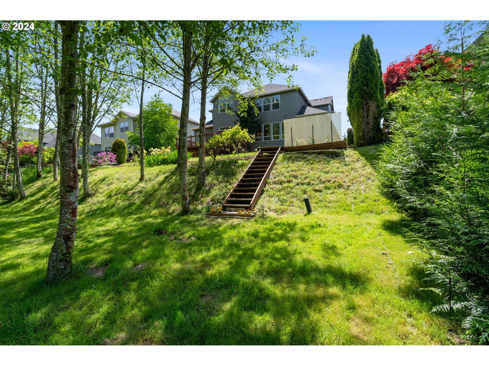 2204 South 17th Way Ridgefield, WA 98642 - Photo 35 of 45 a garden view
