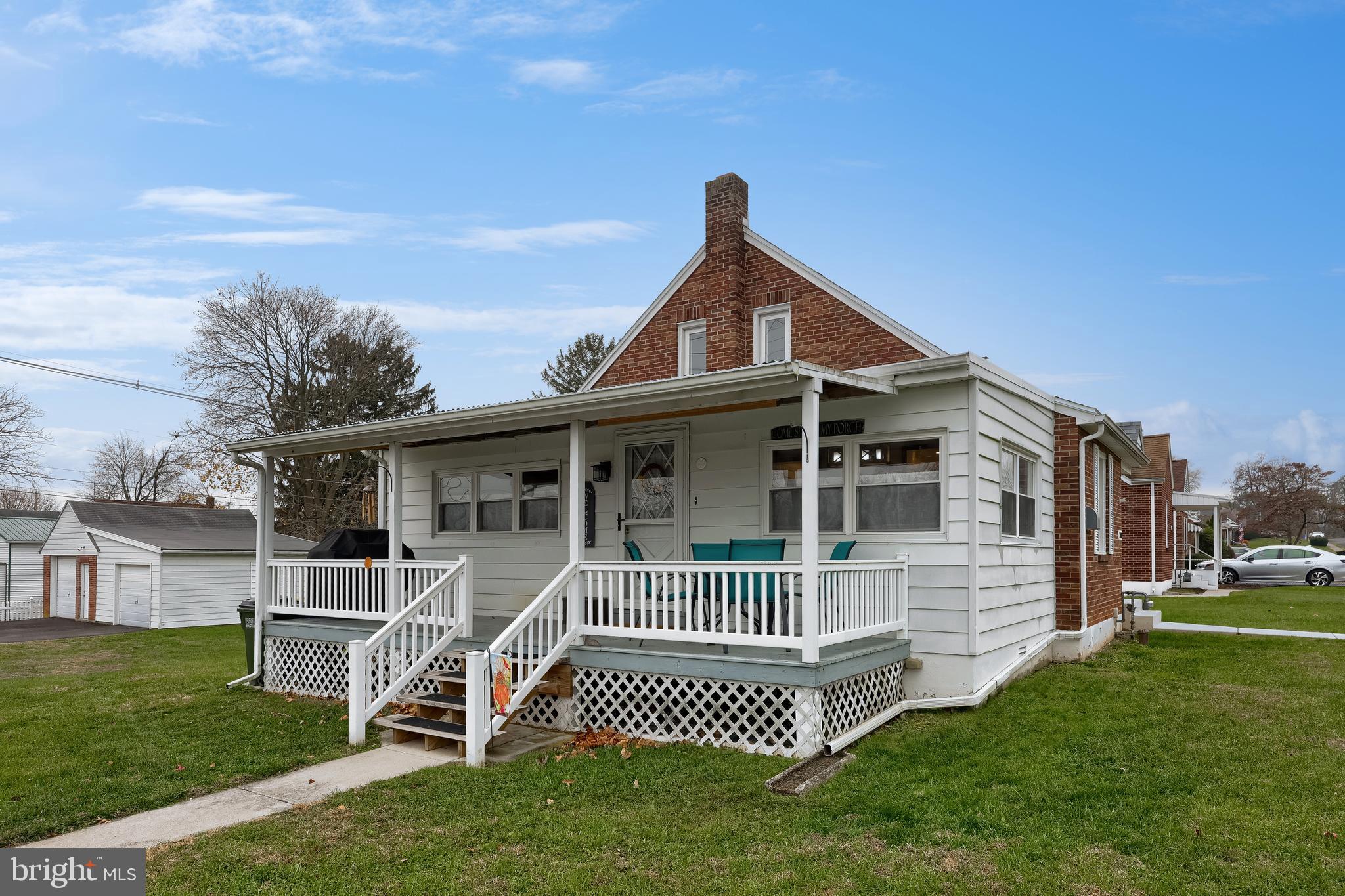 2000 Filbert Street York, PA 17404 - Photo 35 of 41 a front view of a house with a garden