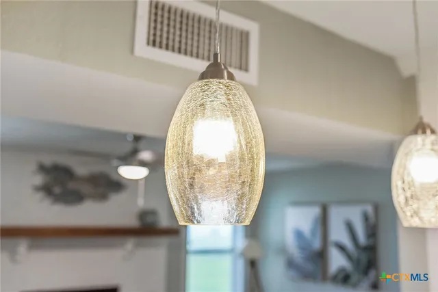 $2,950 | 8 Las Brisas Place, Port Lavaca, TX 77979