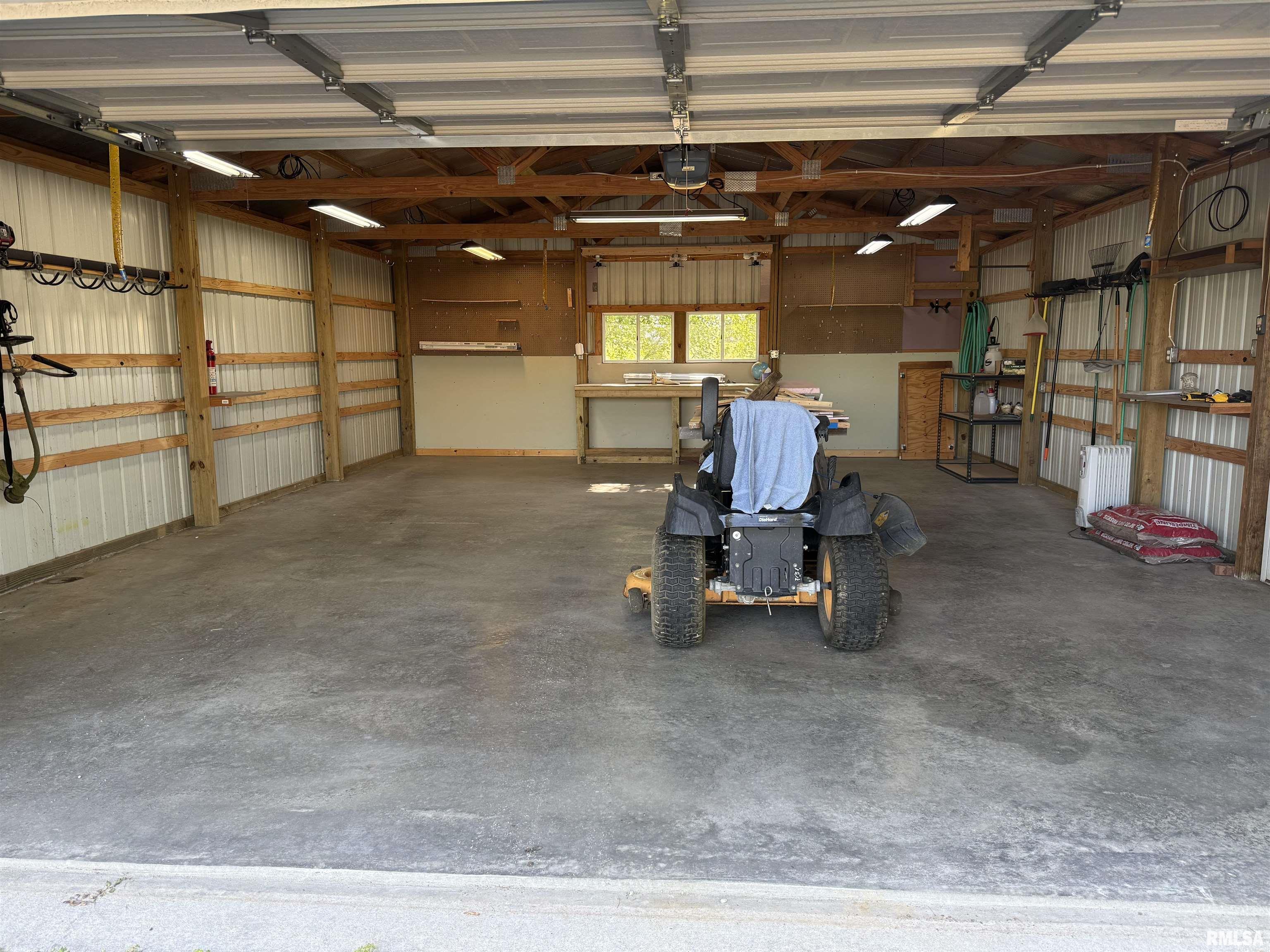 13041 Pittsburg Road Marion, IL 62959 - Photo 7 of 21