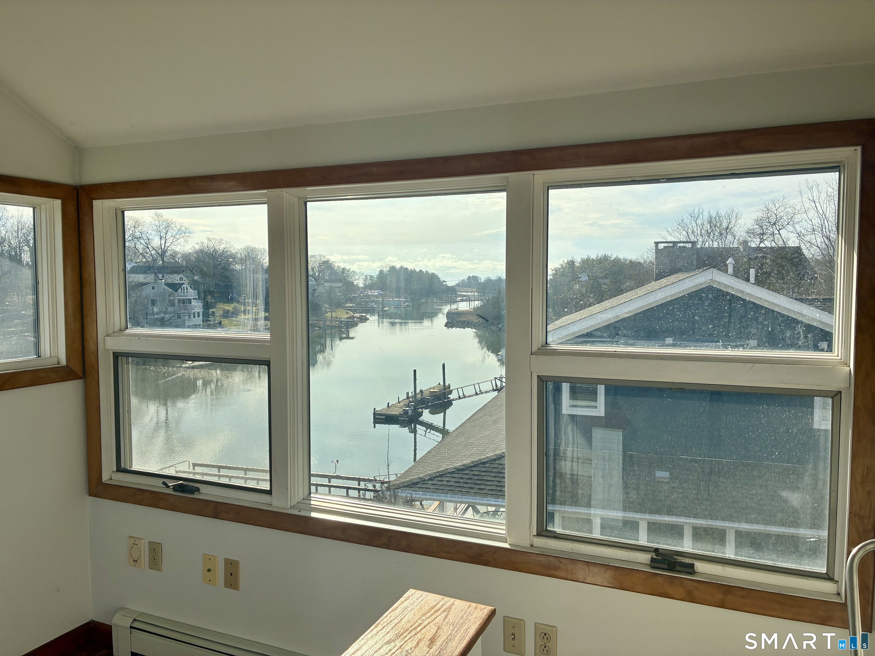 52 Brown Road East Haven, CT 06512 - Photo 16 of 22