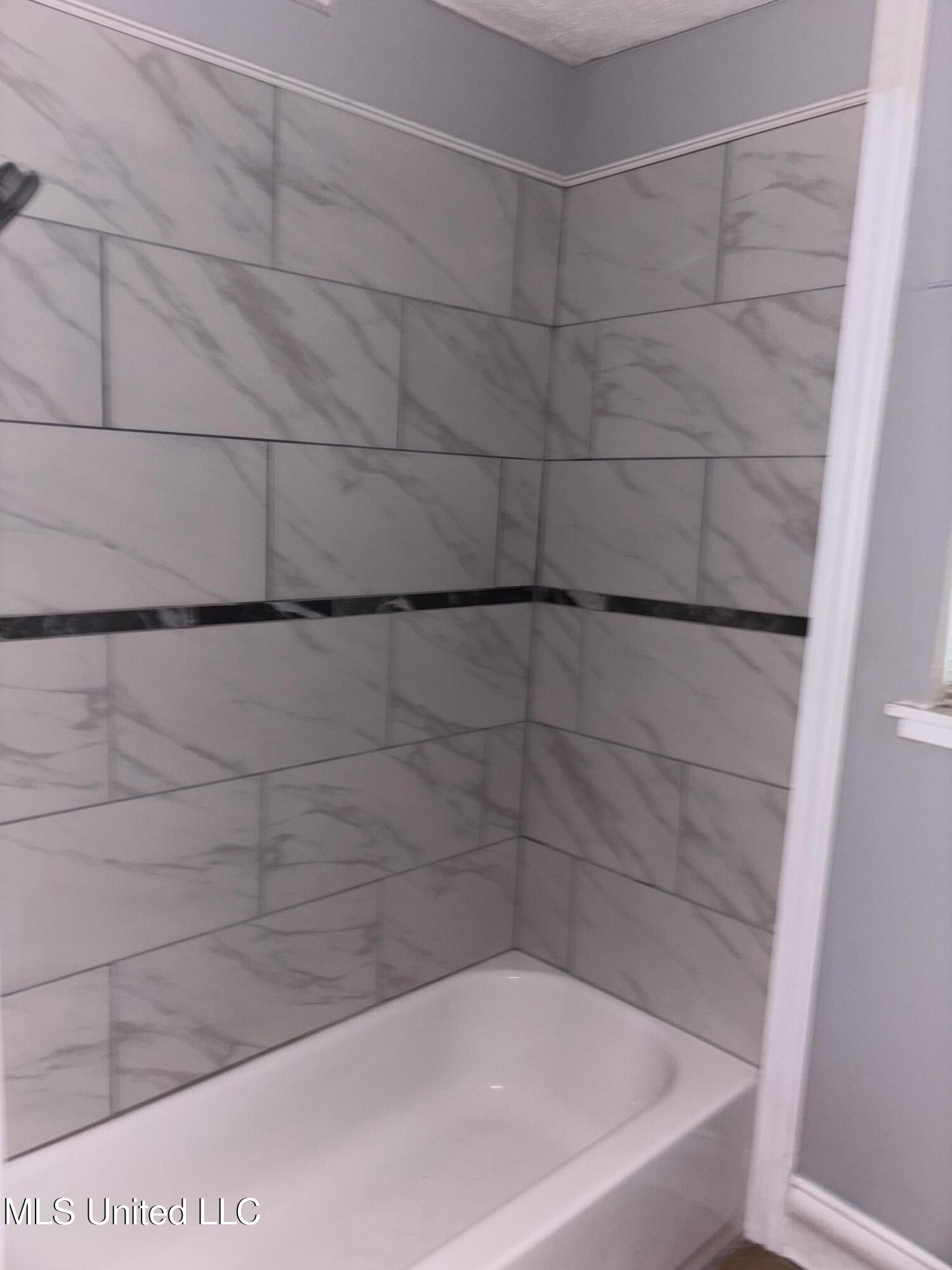 1761 Maria Drive Jackson, MS 39204 - Photo 7 of 10 IMG_5087