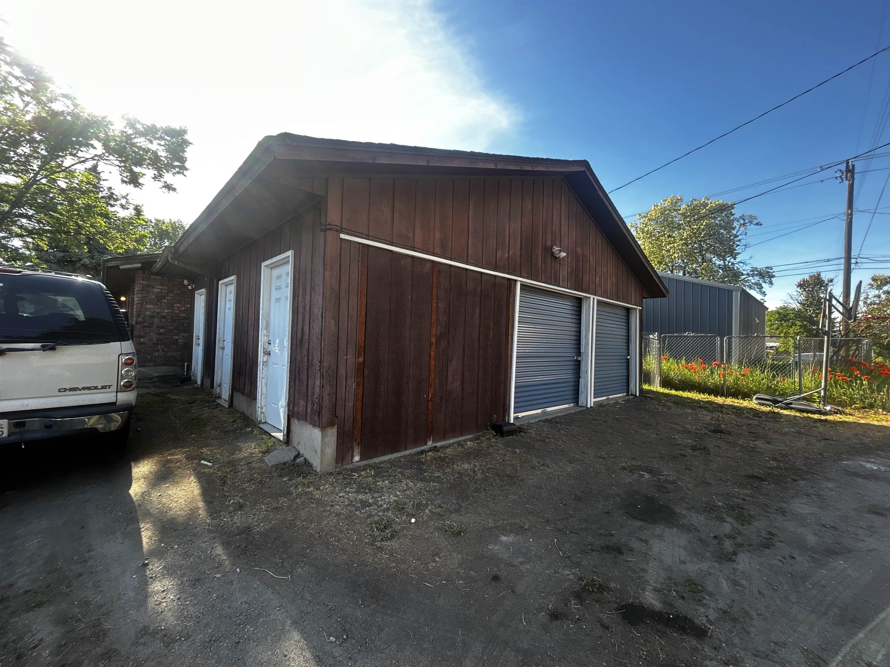 4822 North Lee Street Spokane, WA 99207 - Photo 9 of 10