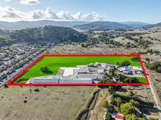 1180 Day Road Gilroy, CA 95020 - Photo 3 of 15 a view of yard