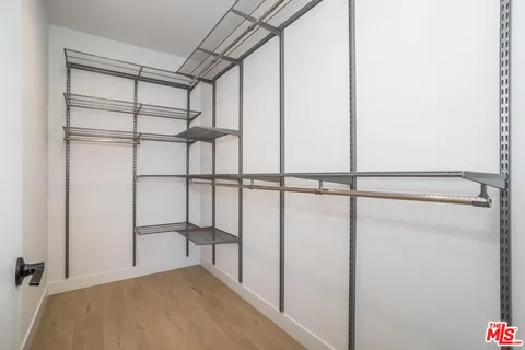 $1,000,000 | 495 North St Andrews Place, Los Angeles, CA 90004