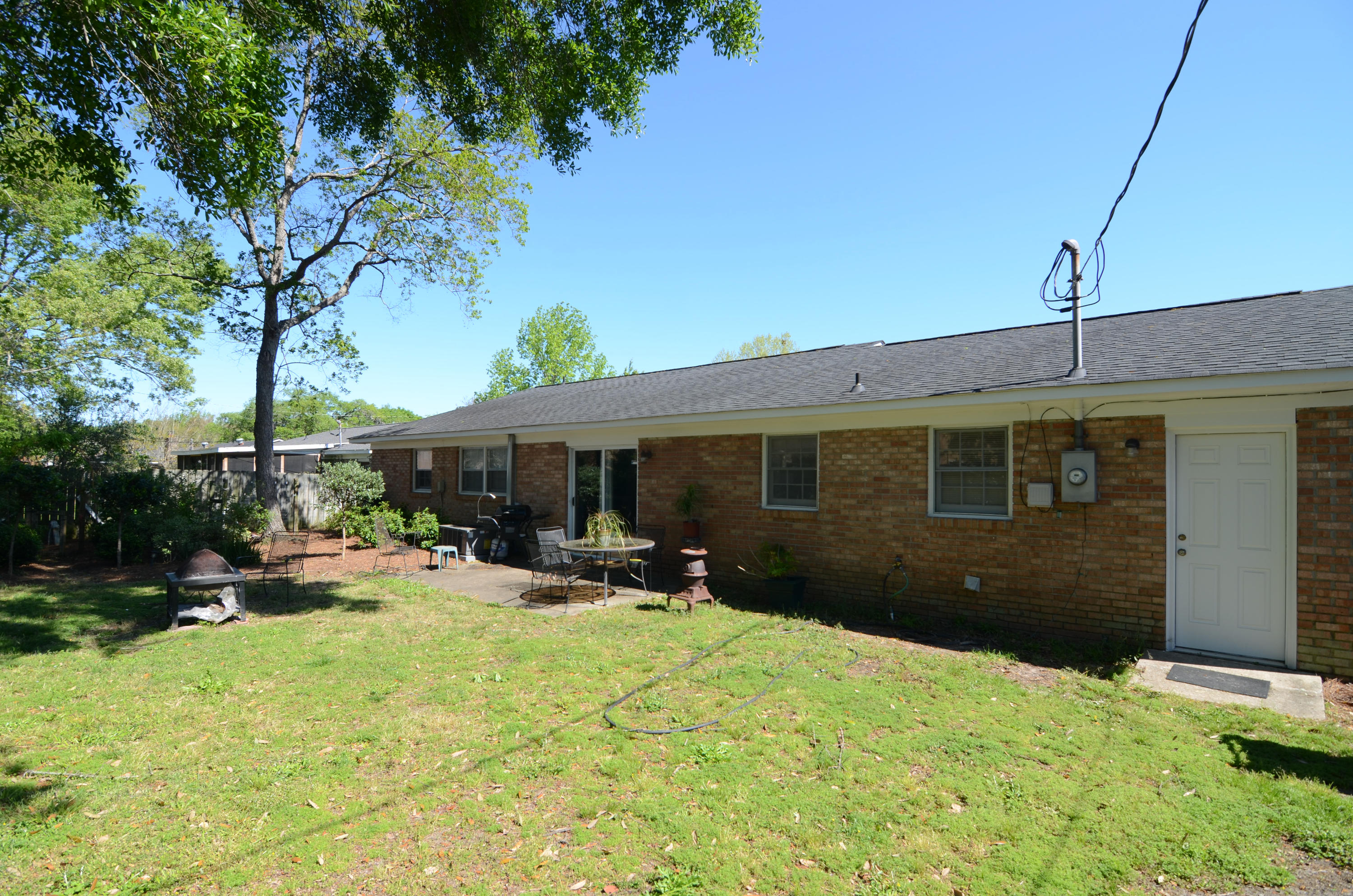 1953 Ivy Hall Road Charleston, SC 29407 - Photo 2 of 22 2 back of home