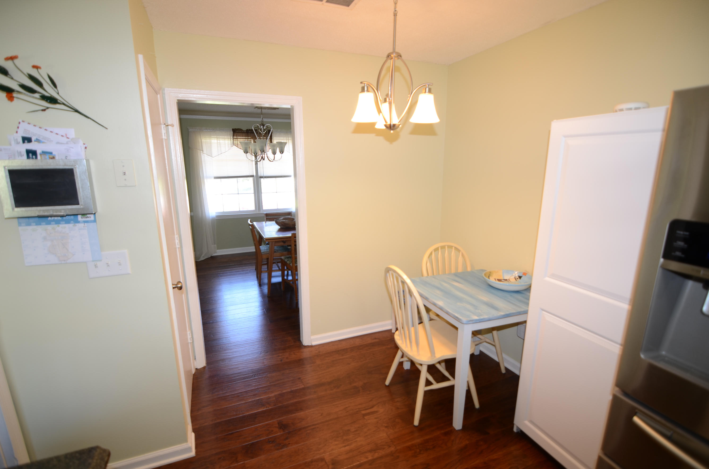 1953 Ivy Hall Road Charleston, SC 29407 - Photo 12 of 22 11 eat in kitchen