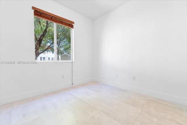 $419,900 | 21007 Northwest 14th Place, Unit 351, Miami Gardens, FL 33169