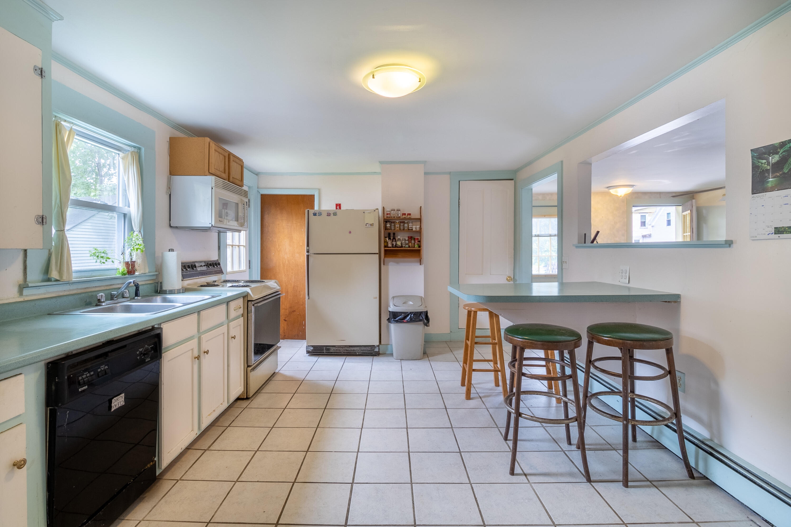 110 Haskell Street Westbrook, ME 04092 - Photo 5 of 33 Eat In Kitchen