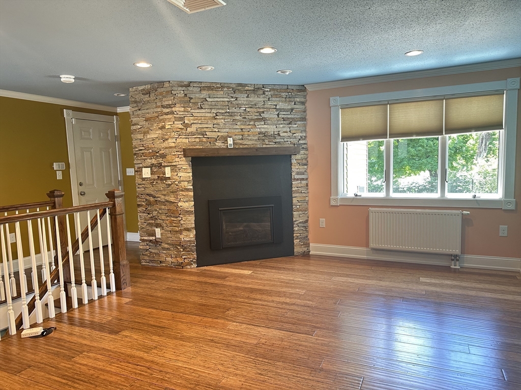36 Crescent Drive Ludlow, MA 01056 - Photo 5 of 32