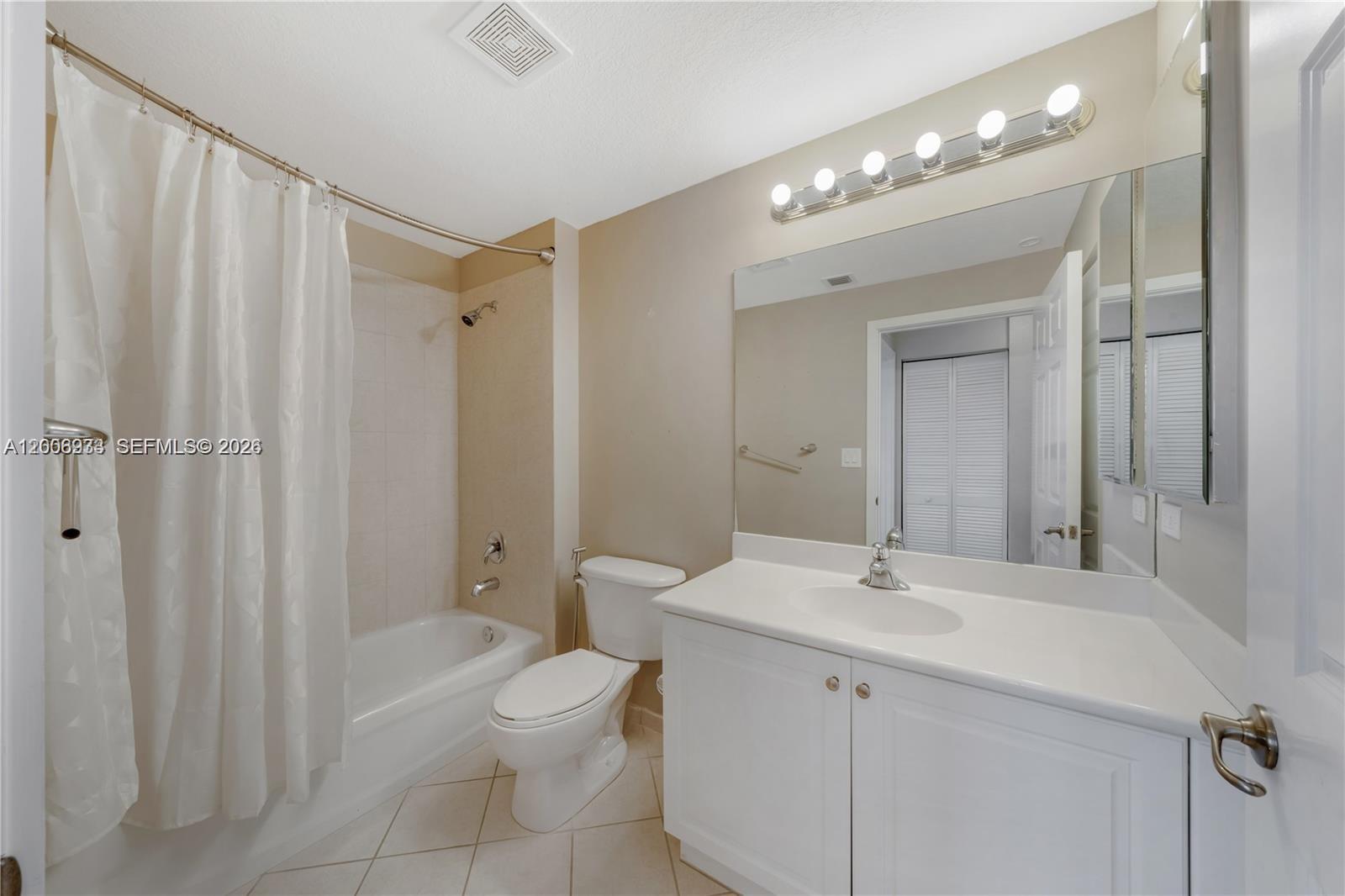 9021 Southwest 94th Street, Unit 509 Miami, FL 33176 - Photo 13 of 28