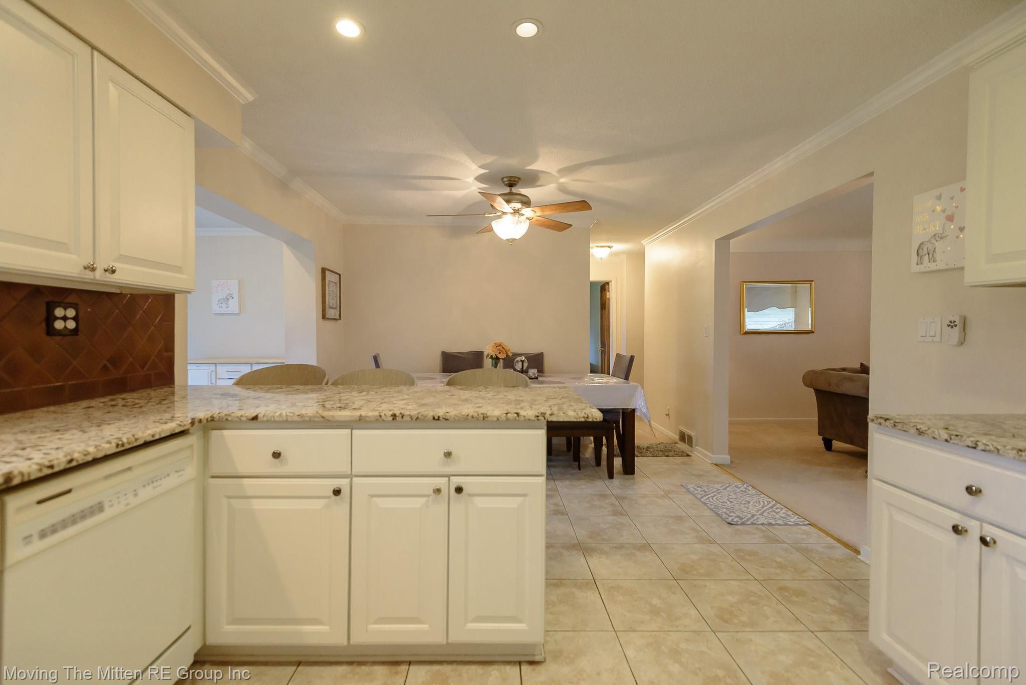 41280 Cherry Hill Road Canton, MI 48187 - Photo 15 of 51 MTM_41280_cherry_hill-30.jpg