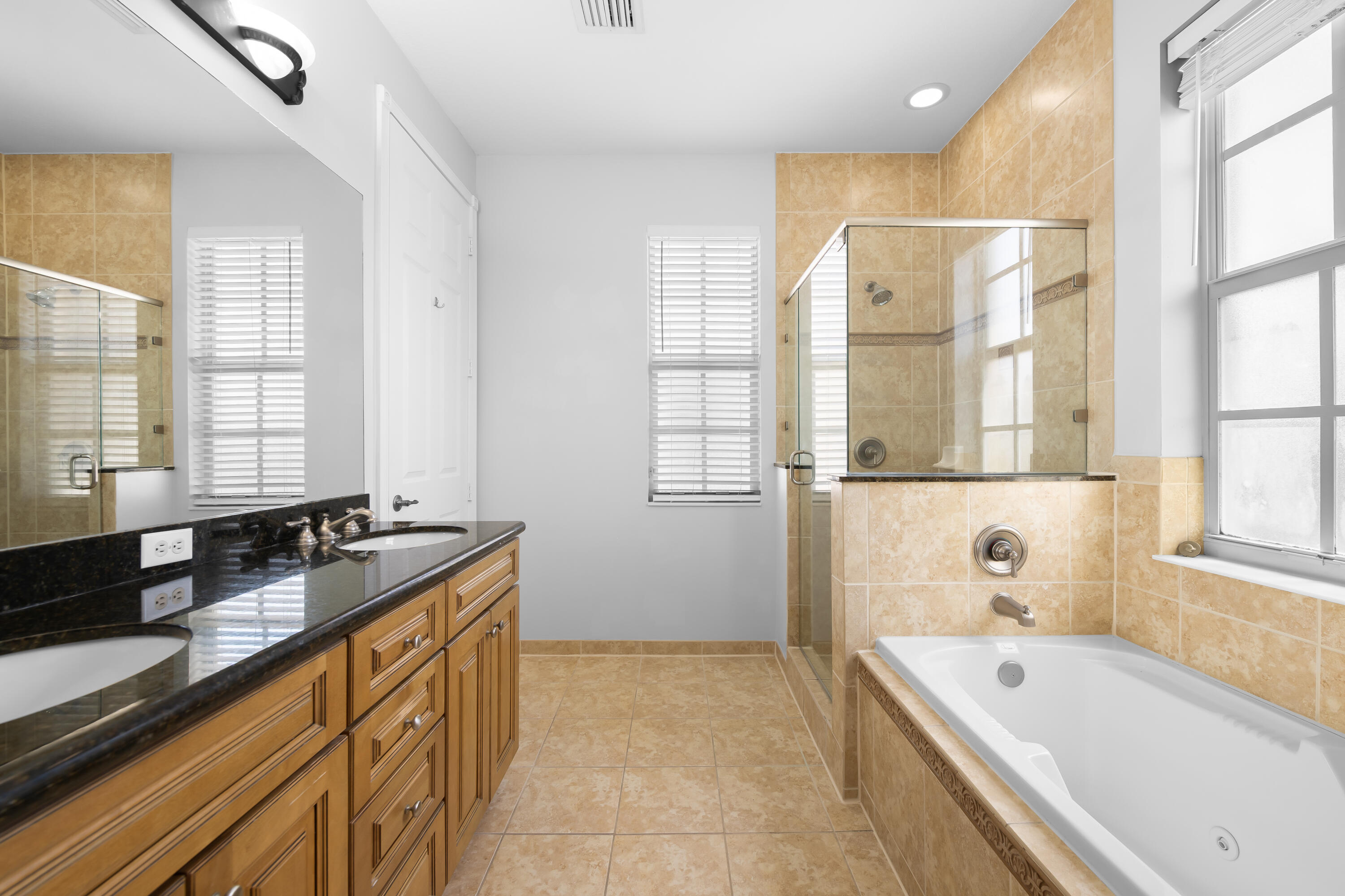 870 Northwest 83rd Lane Boca Raton, FL 33487 - Photo 21 of 28 DSC_7524