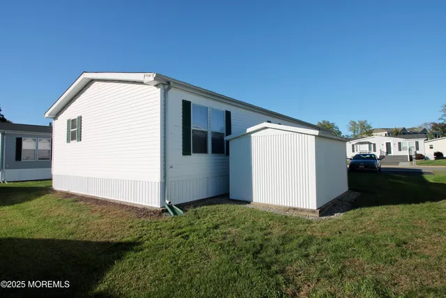 $287,500 | 75 Robin Place, Freehold, NJ 07728