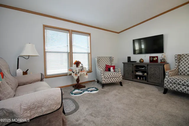 $287,500 | 75 Robin Place, Freehold, NJ 07728