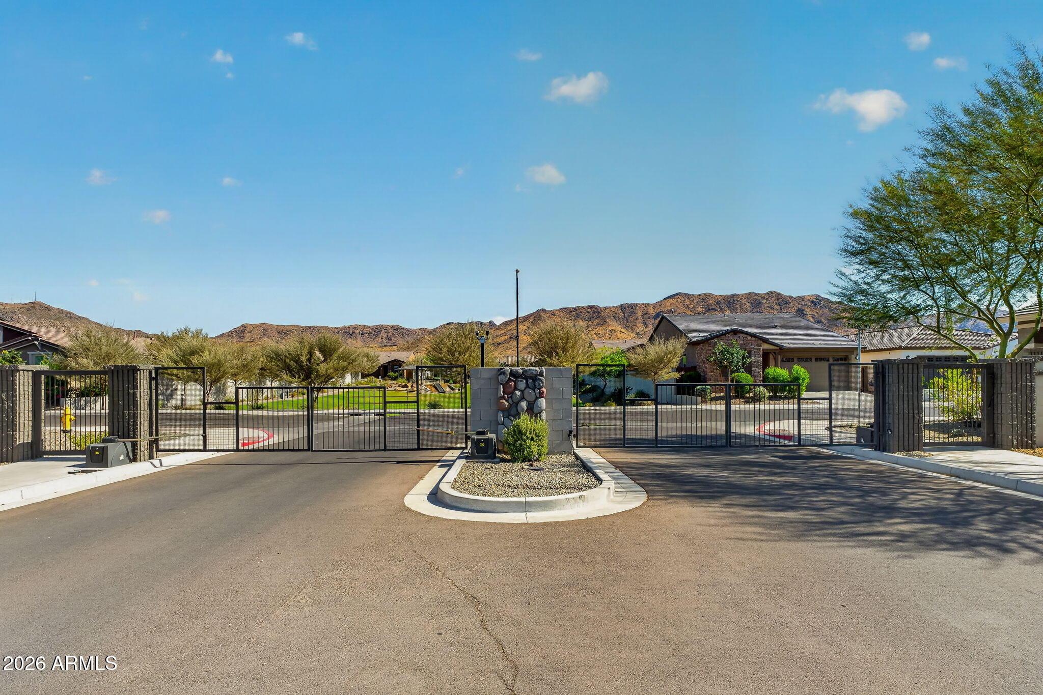 1651 West Estes Way Phoenix, AZ 85041 - Photo 31 of 36 Beautiful entrance
