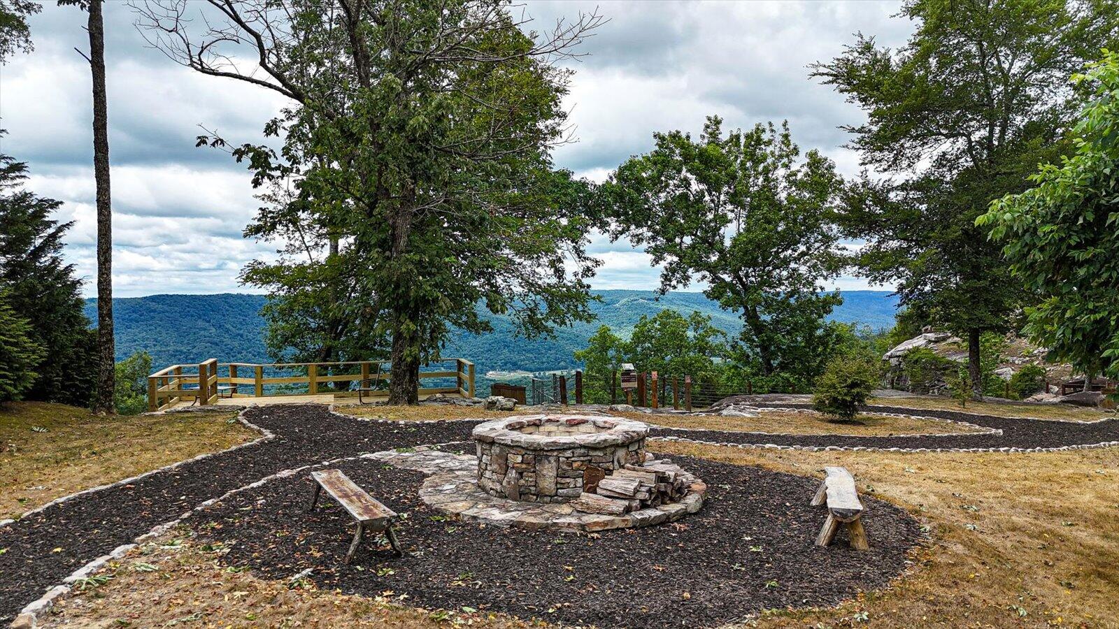 114 Compass Drive Jasper, TN 37347 - Photo 21 of 33 17-Jasper Highlands amenities-6