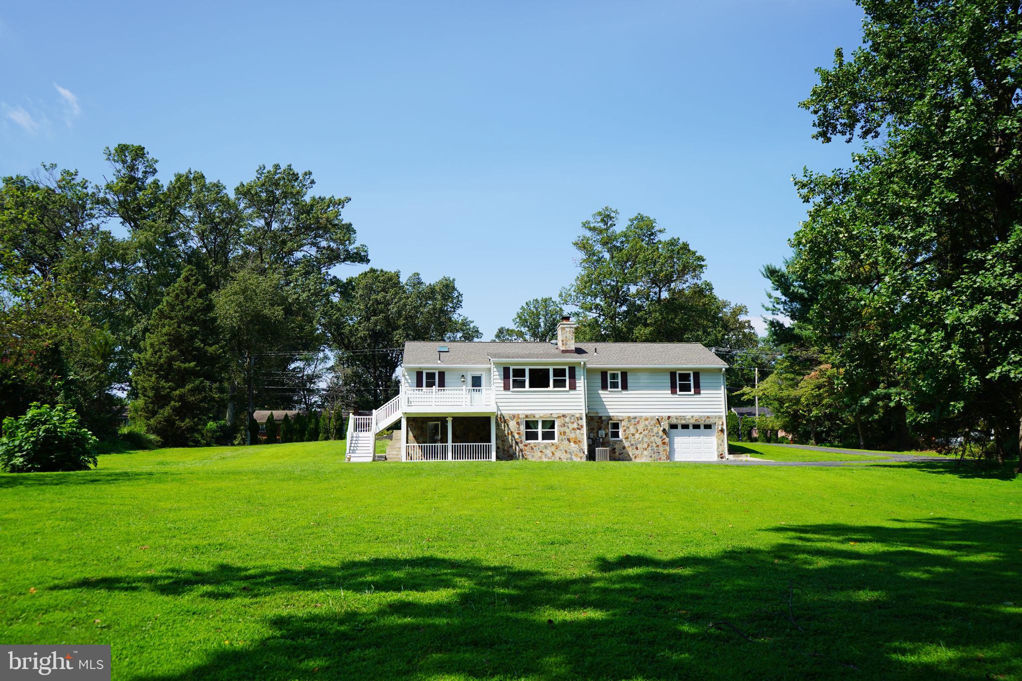 1011 Utterback Store Road Great Falls, VA 22066 - Photo 22 of 28 Gallery Image 22