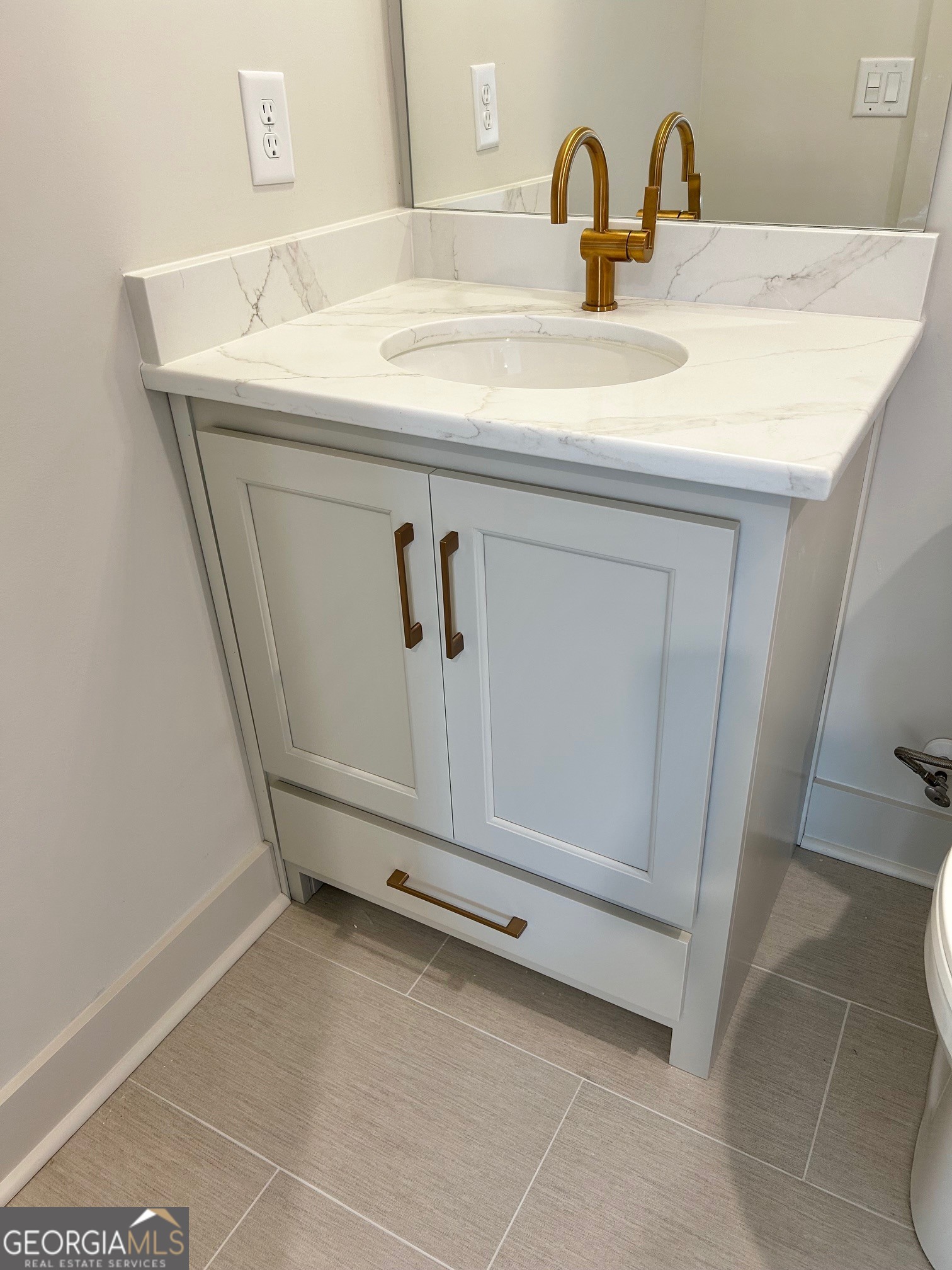 158 Snug Harbor Place Newnan, GA 30263 - Photo 71 of 94 a close view of a sink