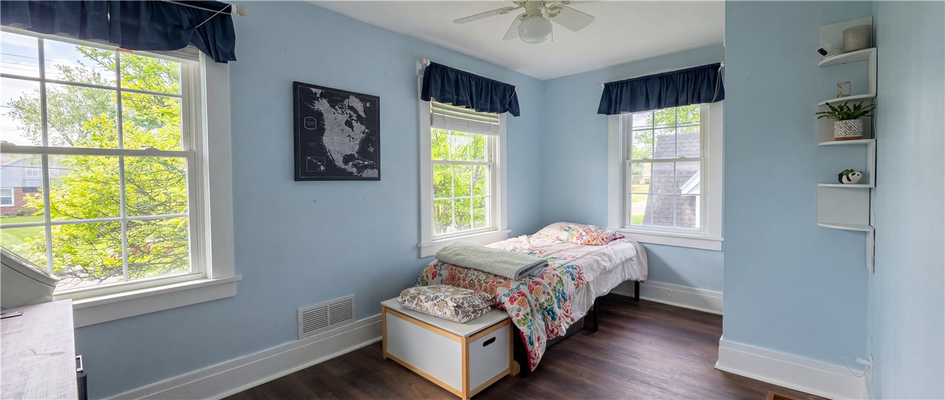 37 Clinton Street Batavia, NY 14020 - Photo 11 of 17 Bed 3