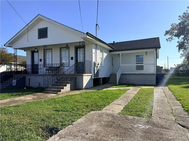$2,100 | 1208 Kepler Street, Gretna, LA 70053