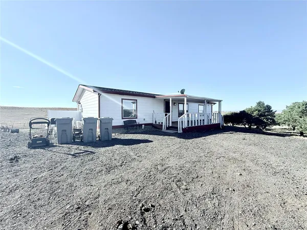 $655,000 | 36450 East Florida Avenue, Watkins, CO 80137
