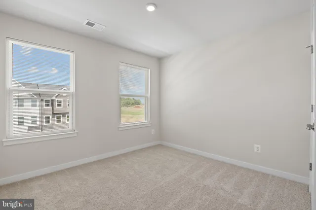 $2,600 | 21 Lyriq Court, Inwood, WV 25428