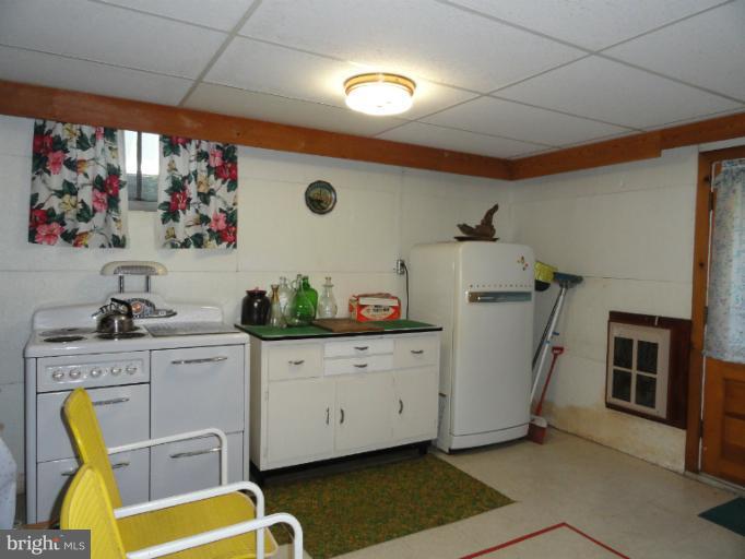 17112 Lappans Road Hagerstown, MD 21740 - Photo 14 of 30 Basement Kitchen 3