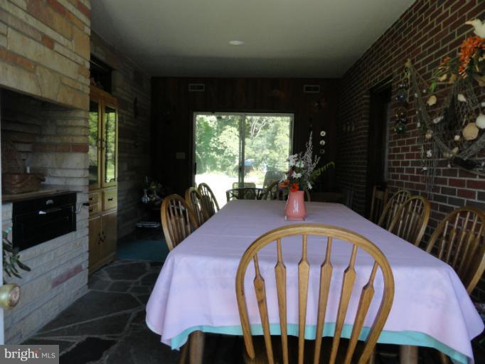 17112 Lappans Road Hagerstown, MD 21740 - Photo 27 of 30 Breezeway or Sun Room w/BBQ built in wall