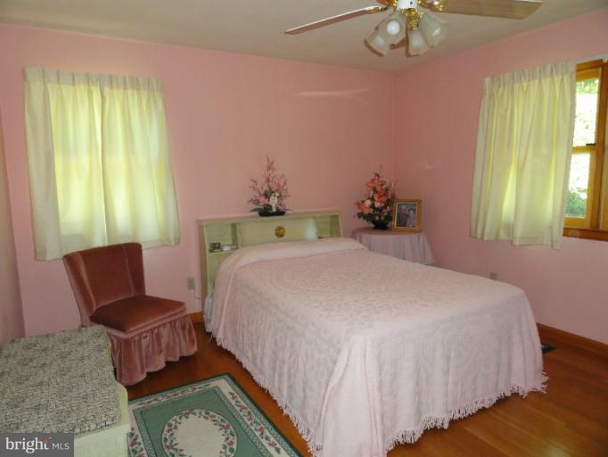 17112 Lappans Road Hagerstown, MD 21740 - Photo 8 of 30 Bedroom (Master)