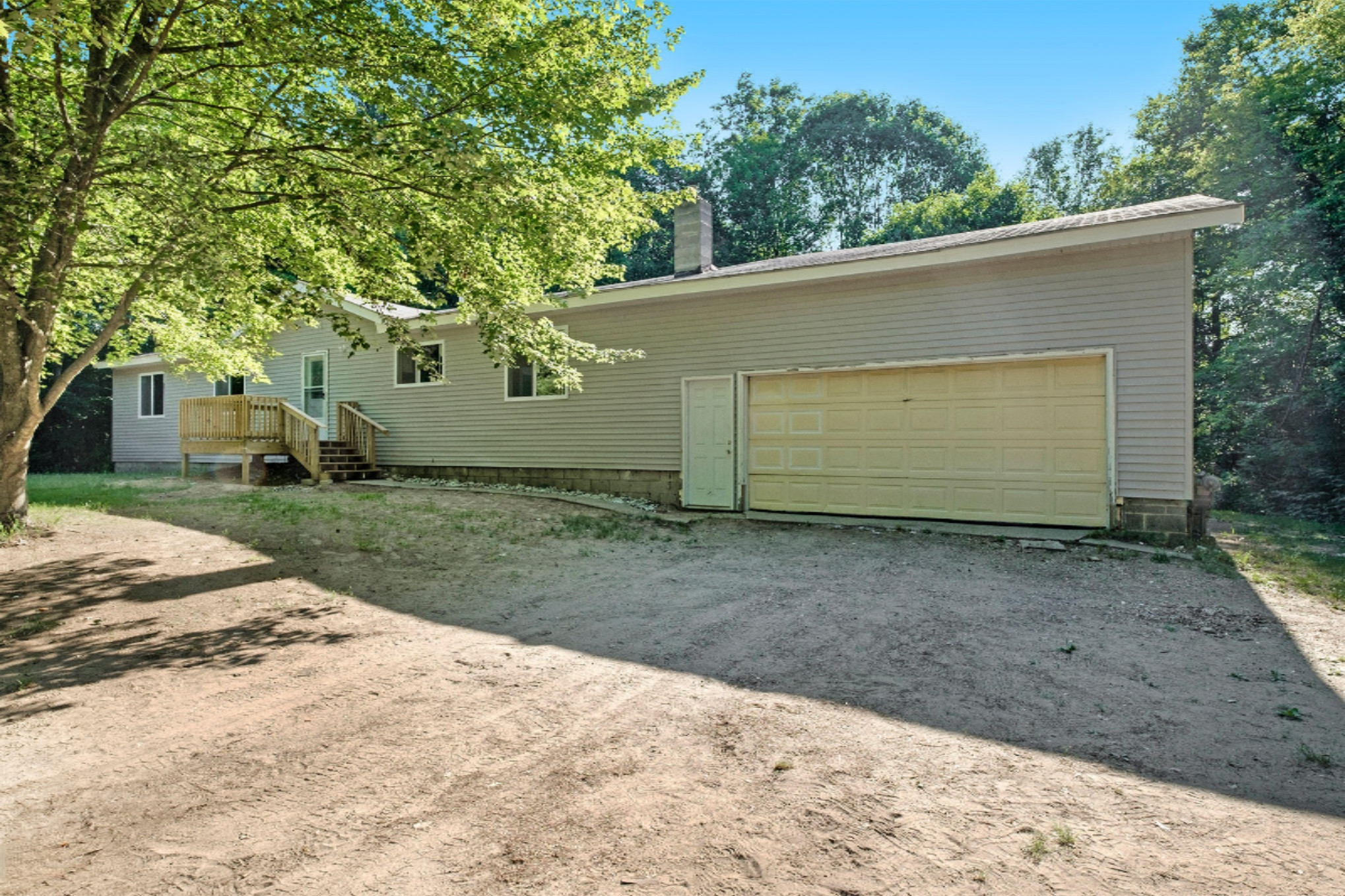 1700 Russell Road Muskegon, MI 49445 - Photo 2 of 29 1700-Russell-Rd-1