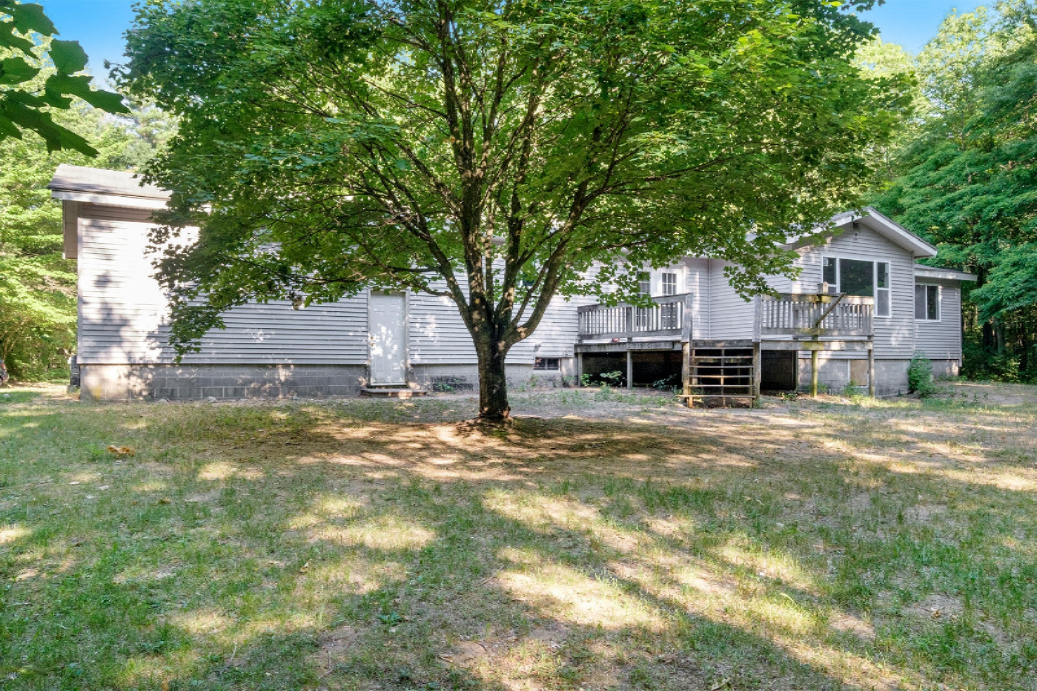 1700 Russell Road Muskegon, MI 49445 - Photo 3 of 29 1700-Russell-Rd-13-1