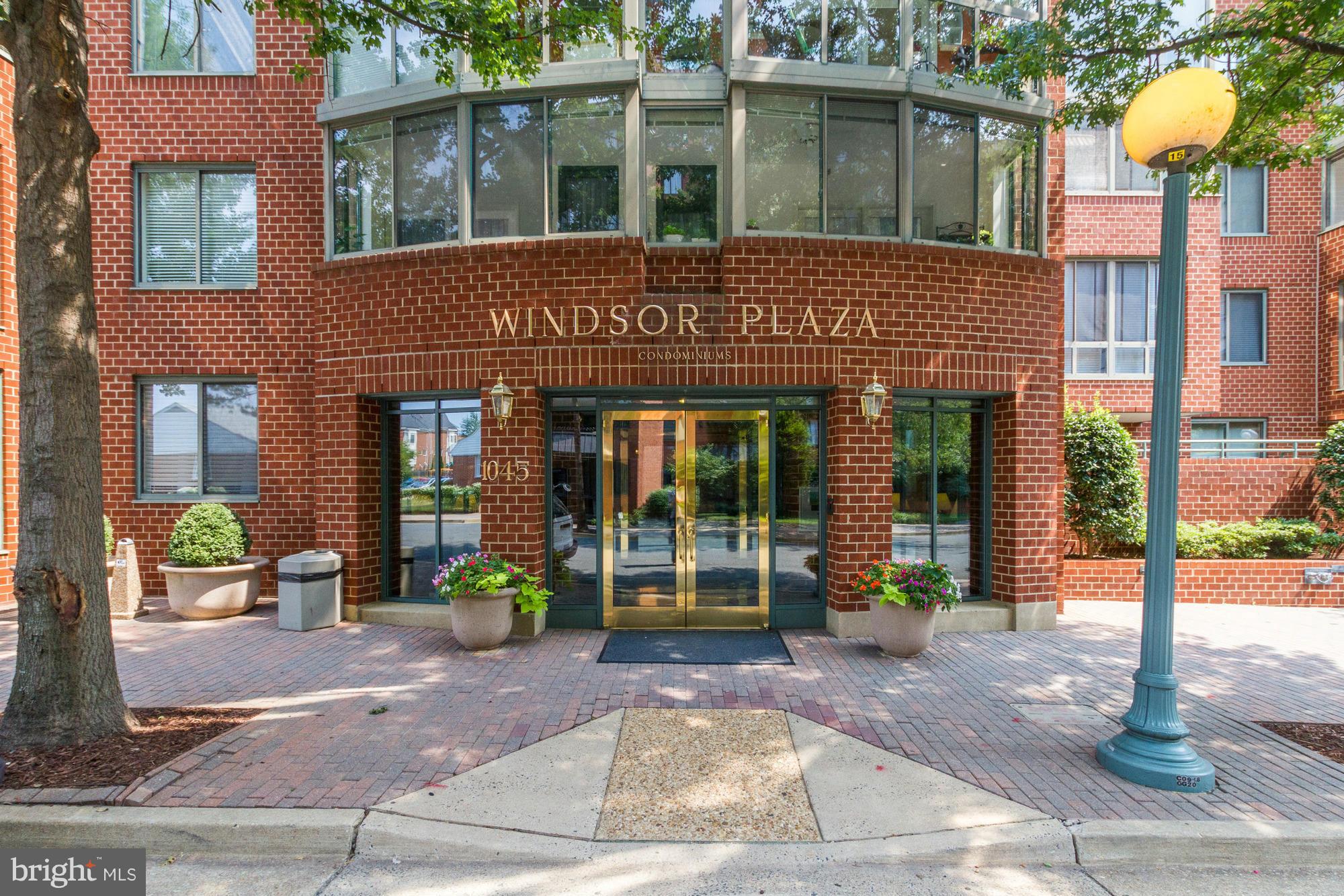 1045 North Utah Street, Unit 2105 Arlington, VA 22201 - Photo 11 of 15 Exterior (Front)